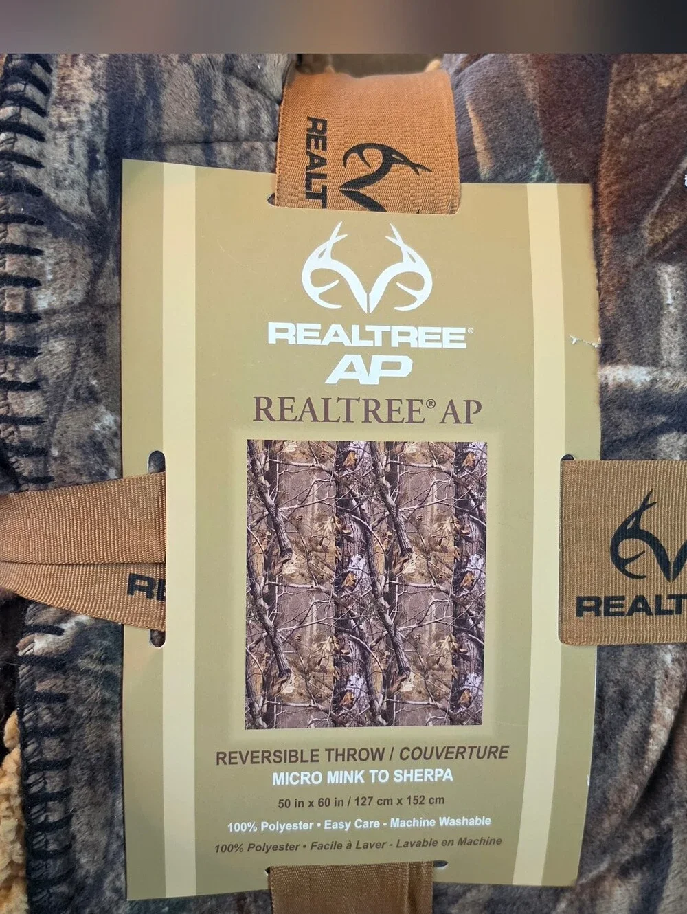 Realtree AP Reversible Throw Blanket 50x60